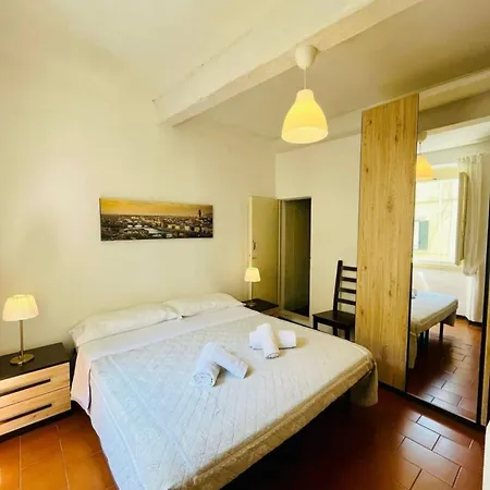 Leone Aparthotel *